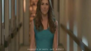 මගේ අං කුඩම්මාට අවශ්‍ය වන්නේ මා ඇයට නැවත නැවතත් කෙලවාලීමටයි