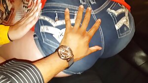 ඉන්දියන් මිල්ෆ් නව යොවුන් වියේ සුන්දරත්වය සමඟ එකට කෙලෙව්වා