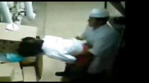 බේබිසිටර් ගැබී සැමියා සහ බිරිඳ ටොමී සහ ලෝරන් අගය කරයි