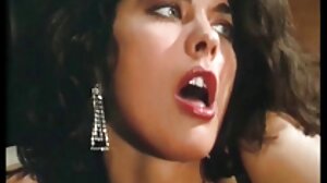 නව යොවුන් වියේ ලුසී ඇගේ අං bf සහ ත්‍රිත්වයේ සිටින සුළු මව විසින් කෙලෙසයි