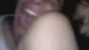 Rion King ගේ කුකුළා වෙතින් ක්‍රීම් වල සෞඛ්‍ය සම්පන්න විවරයක්