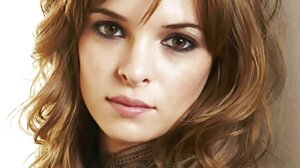 අම්මා සොෆී ඇගේ සුළු දියණිය වන ජේඩ් ජැන්ට්සන්ව පොළඹවයි