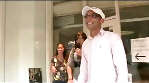 ස්වයං වින්දනයේ යෙදෙන ග්ලෝරිහෝල් පාසල් සිසුවිය WAM ලබා ගැනීම