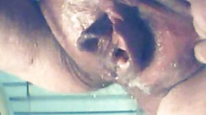 යට ඇඳුම් ලෙස්බියන් ගුද වාදනය