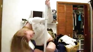 යට ඇඳුම් යොවුන් විය පොඟවා ඇත